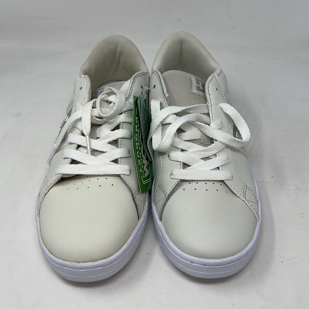 DC Shoe Striker skateboard shoes womens size US 11 NWT - Picture 2 of 9